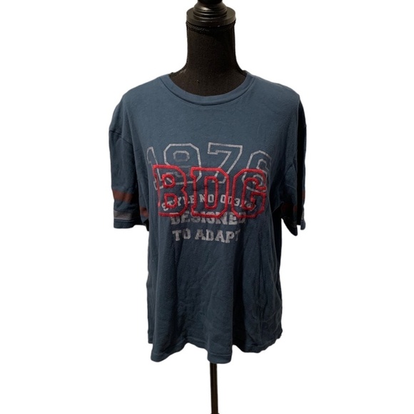 Urban Outfitters BDG Boyfriend Fit Designed to Adapt Short Sleeve T-shirt Medium - Picture 1 of 6